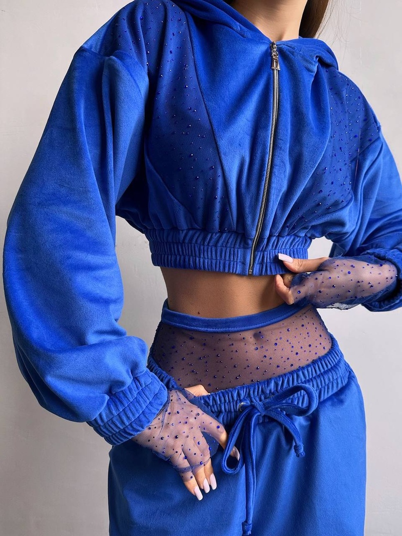 Велюровий комплект декорований стразами( бомбер+ рукавички+ штани + трусики) Велюровий комплект декорований стразами( бомбер+ рукавички+ штани + трусики) | PUSHKA SHOP