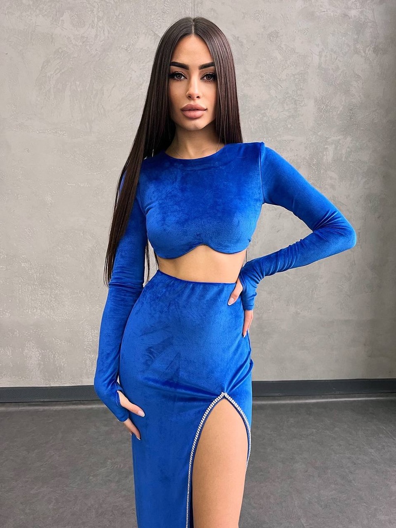 Оксамитовий комплект: топ із чашками push up+ спідниця, декорована стразами Прикраса пришита, ручна робота. | PUSHKA SHOP