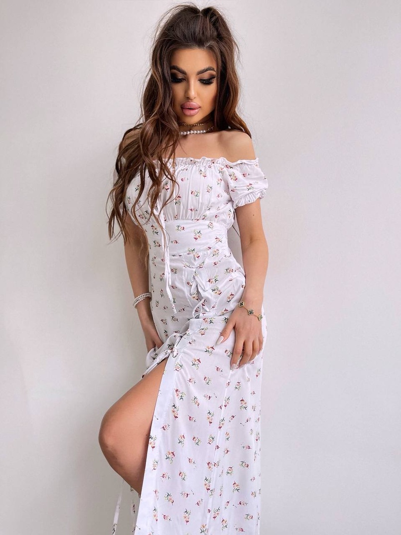 Квіткова сукня з воланами та шнуровкою на ніжці Квіткова сукня з воланами та шнуровкою на ніжці | PUSHKA SHOP