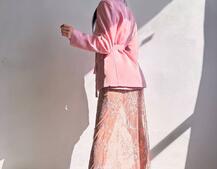 Комплект: піджак + блуза з баской + мереживна спідниця-шорти  Комплект: піджак + блуза з баской + мереживна спідниця-шорти  | PUSHKA SHOP