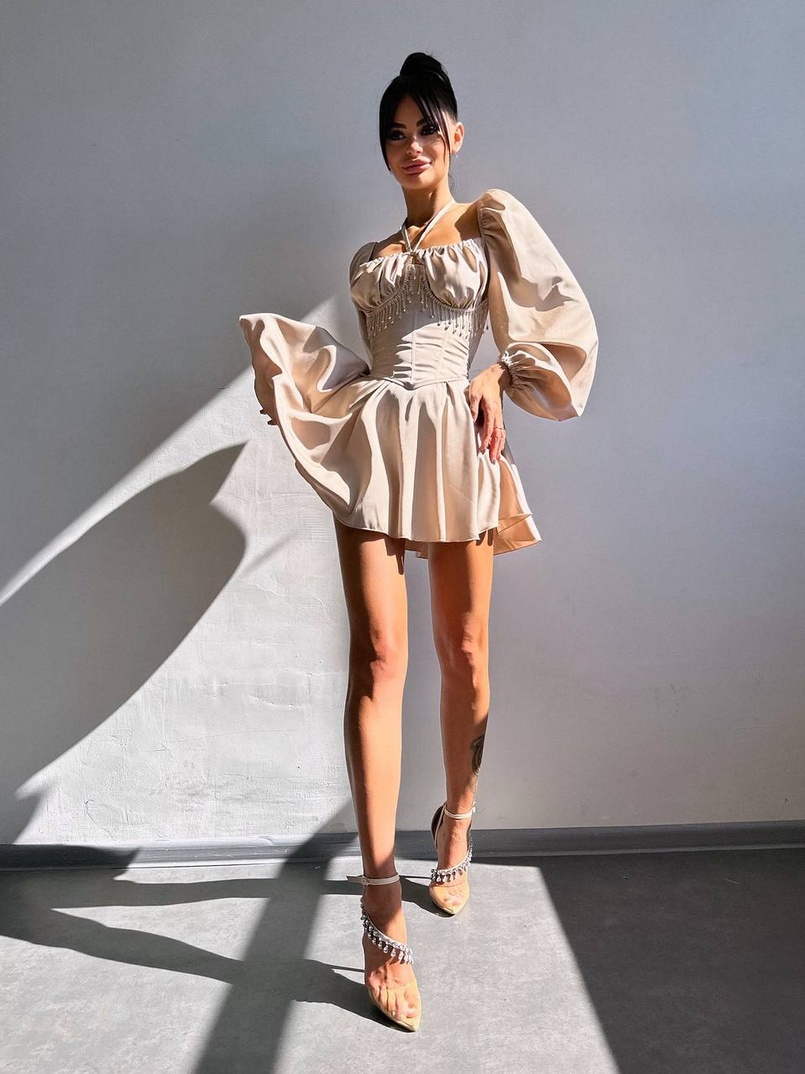 Сукня з корсетом, декорованим бахромою зі страз Ручна робота  Сукня з корсетом, декорованим бахромою зі страз Ручна робота  | PUSHKA SHOP