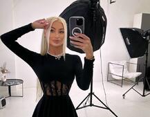 Трикотажна корсетна сукня з мереживом та пишною спідницею  Трикотажна корсетна сукня з мереживом та пишною спідницею  | PUSHKA SHOP