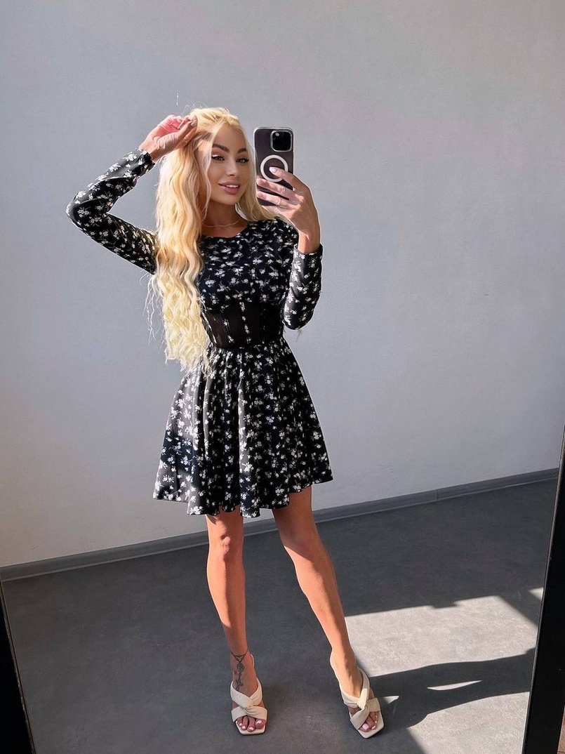 Корсетна сукня з пишною спідницею в квітковий Принт  | PUSHKA SHOP