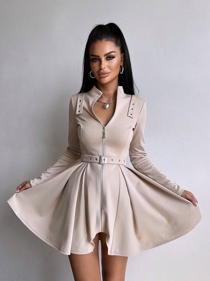 Сукня з пишною спідницею і поясом Сукня з пишною спідницею і поясом | PUSHKA SHOP