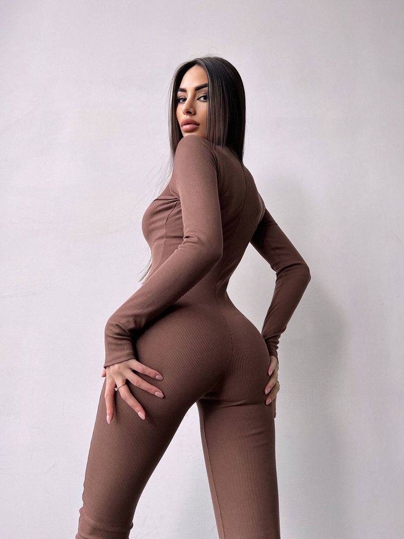 Облягаючий трикотажний комбінезон  Облягаючий трикотажний комбінезон  | PUSHKA SHOP