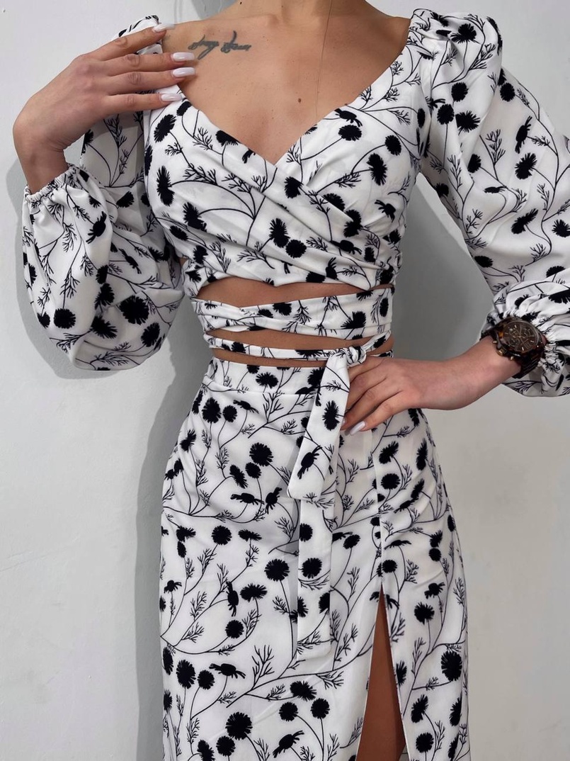 Комплект: топ із зав'язками на талії + спідниця міді з розрізом | PUSHKA SHOP