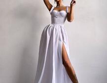 Сукня максі із чашечками та корсетним верхом Сукня максі із чашечками та корсетним верхом | PUSHKA SHOP