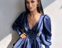 Атласна сукня з пишною подвійною спідницею та об‘ємними рукавами Атласна сукня з пишною подвійною спідницею та об‘ємними рукавами | PUSHKA SHOP