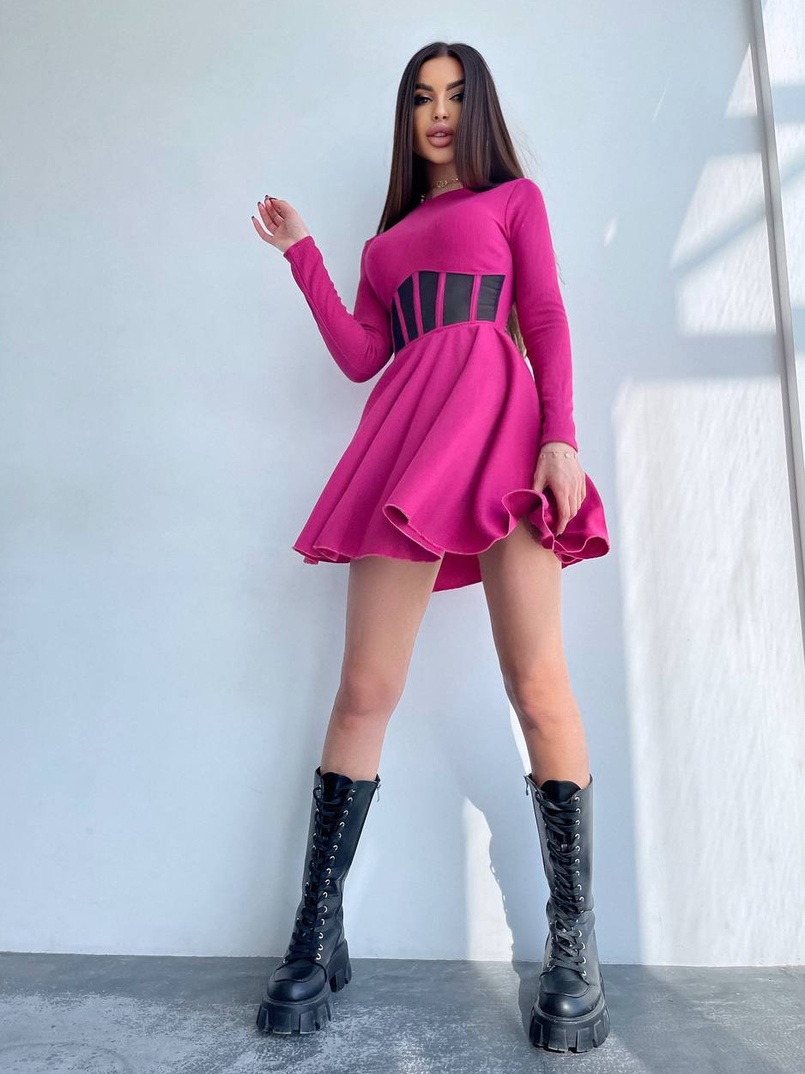 Приталена сукня з корсетною вставкою та спідницею-сонцем Приталена сукня з корсетною вставкою та спідницею-сонцем | PUSHKA SHOP