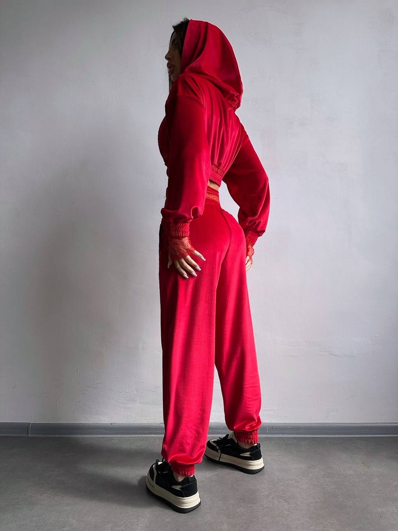 Велюровий комплект декорований стразами( бомбер+ рукавички+ штани + трусики) Велюровий комплект декорований стразами( бомбер+ рукавички+ штани + трусики) | PUSHKA SHOP