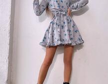 Сукня в квітковий принт з воланами Сукня в квітковий принт з воланами | PUSHKA SHOP