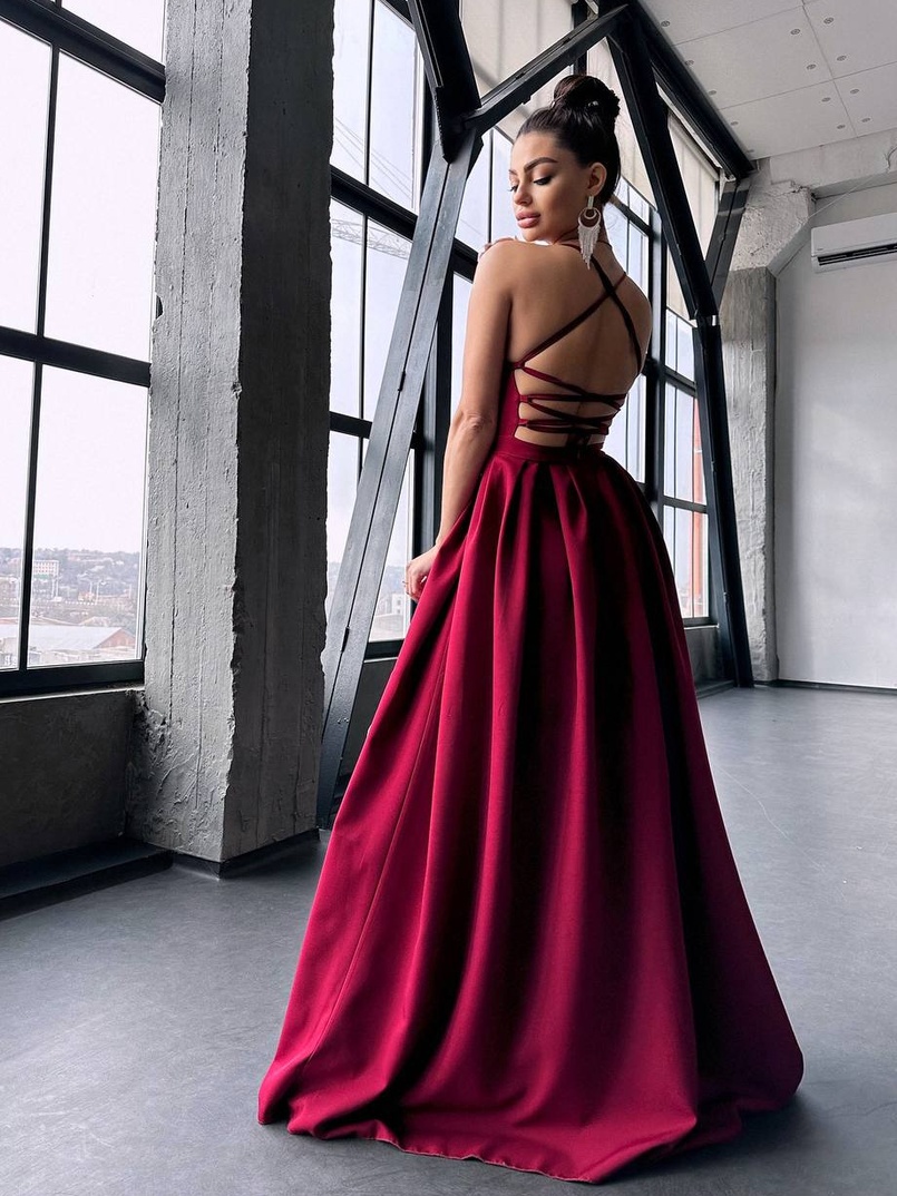 Сукня максі  зі шнурівкою на спинці Сукня максі  зі шнурівкою на спинці | PUSHKA SHOP