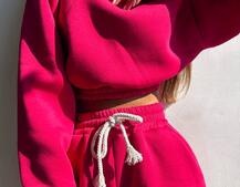 Базовий костюм на флісі з об'ємними капюшоном Базовий костюм на флісі з об'ємними капюшоном | PUSHKA SHOP