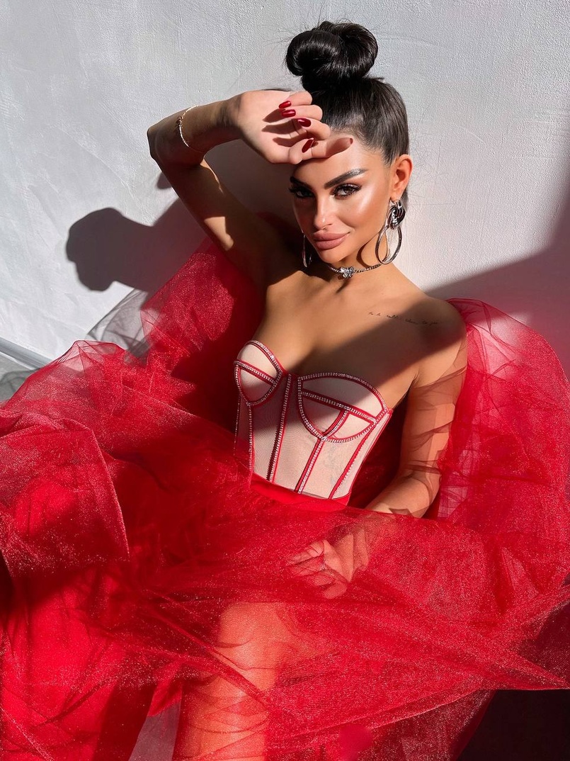 Комплект: корсет бюстьє декорований стразами + пишна спідниця максі  Ручна робота  Комплект: корсет бюстьє декорований стразами + пишна спідниця максі  Ручна робота  | PUSHKA SHOP