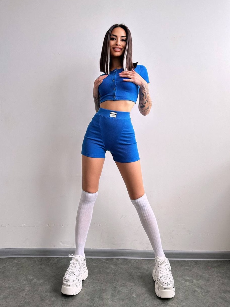 Комплект: топ на ґудзиках + велосипедки Комплект: топ на ґудзиках + велосипедки | PUSHKA SHOP