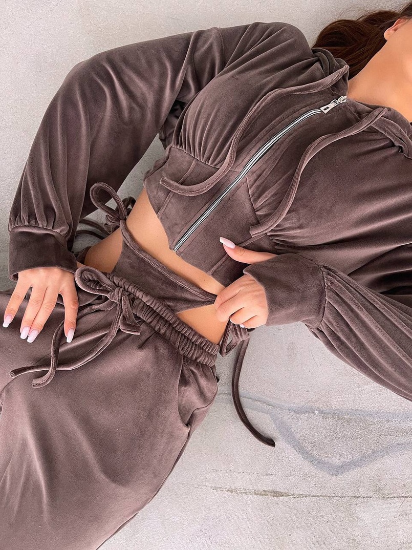 Велюровий комплект: кофта з корсетними елементами + джогери з імітацією трусиків | PUSHKA SHOP