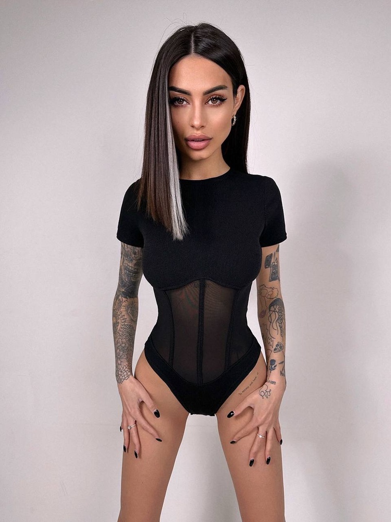 Трикотажне боді з сітчастою вставкою Трикотажне боді з сітчастою вставкою | PUSHKA SHOP