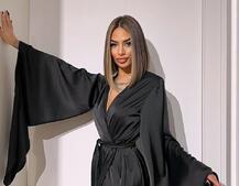 Шовковий халатик із розкльошеними рукавами Шовковий халатик із розкльошеними рукавами | PUSHKA SHOP