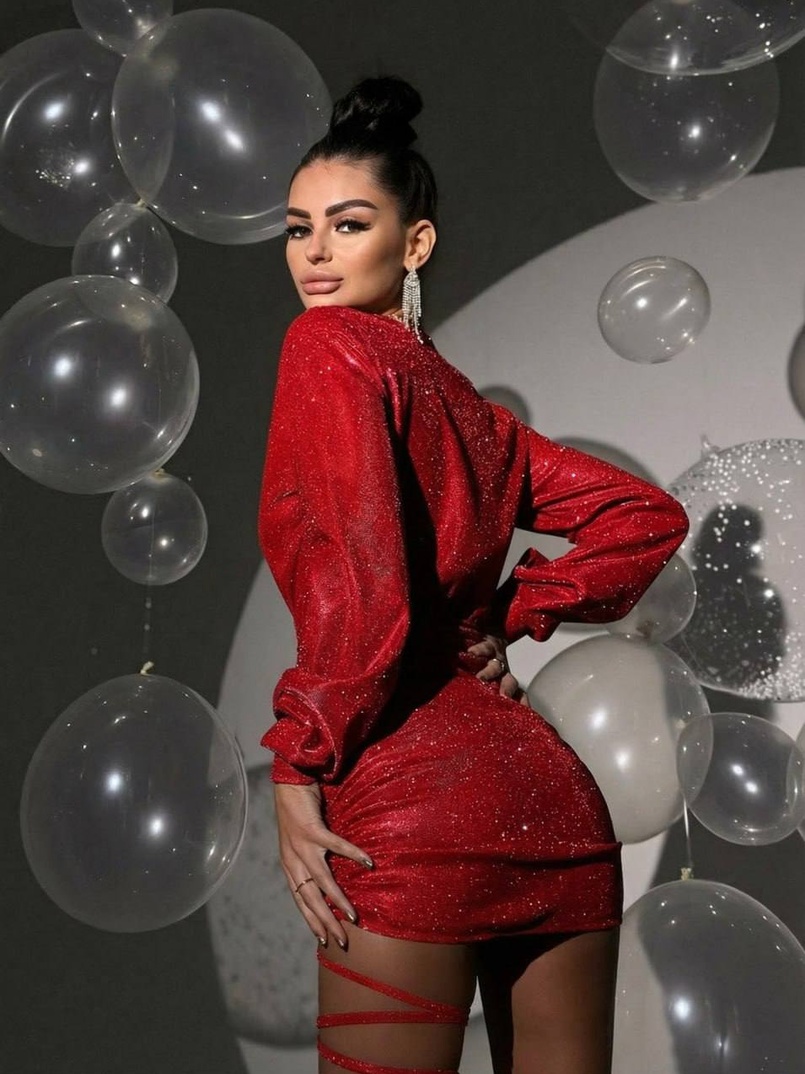 Сяюча сукня міні із завʼязкою на ніжці Сяюча сукня міні із завʼязкою на ніжці | PUSHKA SHOP