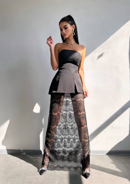 Комплект: піджак + блуза з баской + мереживна спідниця-шорти  Комплект: піджак + блуза з баской + мереживна спідниця-шорти  | PUSHKA SHOP