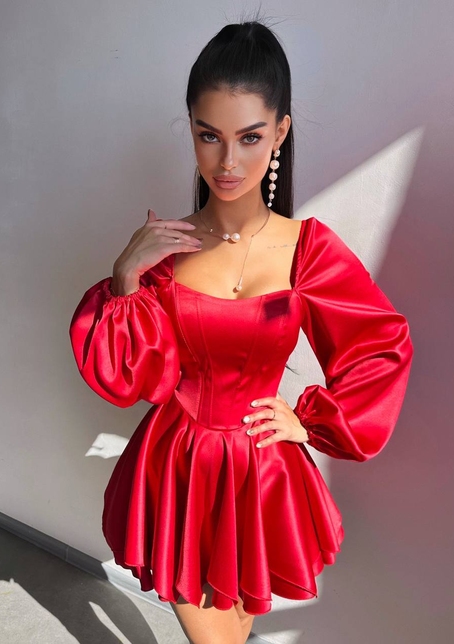 Атласна корсетна сукня з пишною подвійною спідницею та об‘ємними рукавами | PUSHKA SHOP