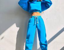 Базовий костюм на флісі з об'ємними капюшоном Базовий костюм на флісі з об'ємними капюшоном | PUSHKA SHOP