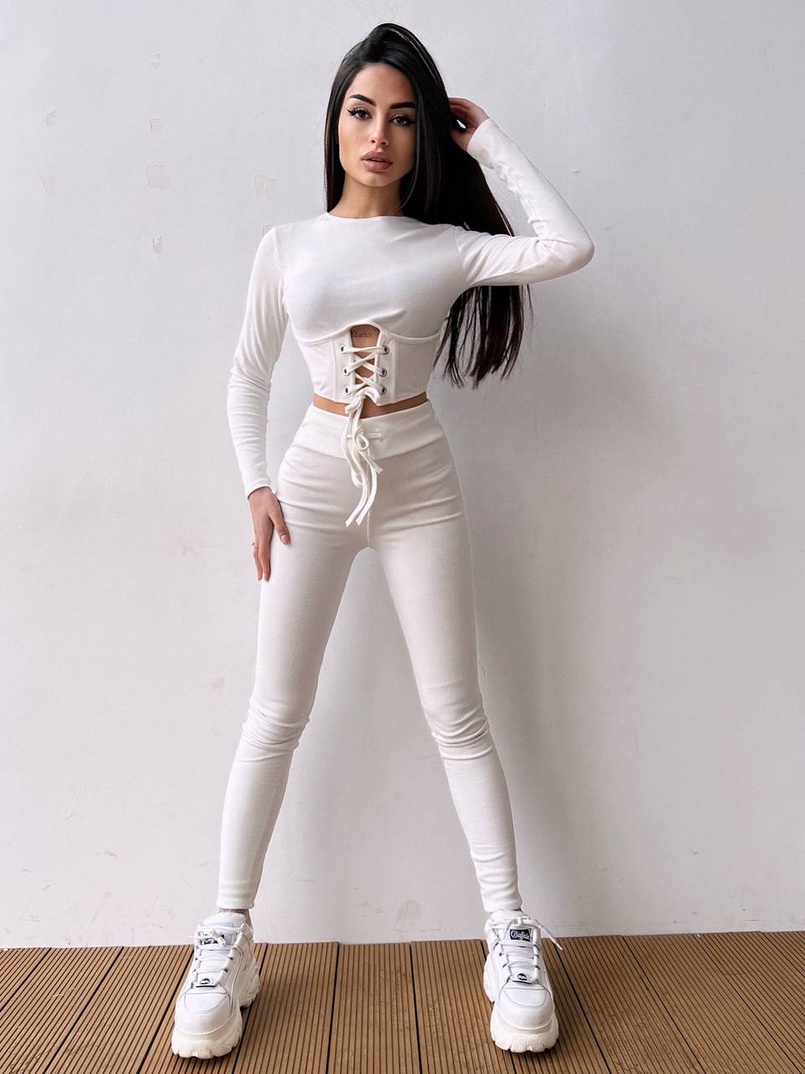 Трикотажний комплект: корсетний топ + легінси Трикотажний комплект: корсетний топ + легінси | PUSHKA SHOP