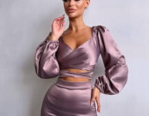 Атласний комплект, декорований бахромою зі страз Атласний комплект, декорований бахромою зі страз | PUSHKA SHOP