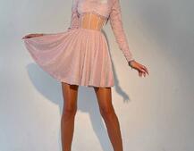 Приталена блискуча сукня з корсетною вставкою та пишною спідницею-сонцем Приталена блискуча сукня з корсетною вставкою та пишною спідницею-сонцем | PUSHKA SHOP