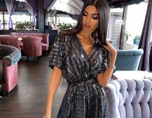 Эффектный комбинезон с расклешенными брюками Эффектный комбинезон с расклешенными брюками | PUSHKA SHOP