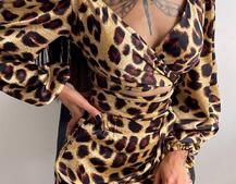 Комплект: топ із зав'язками на талії + спідниця міді з розрізом Комплект: топ із зав'язками на талії + спідниця міді з розрізом | PUSHKA SHOP