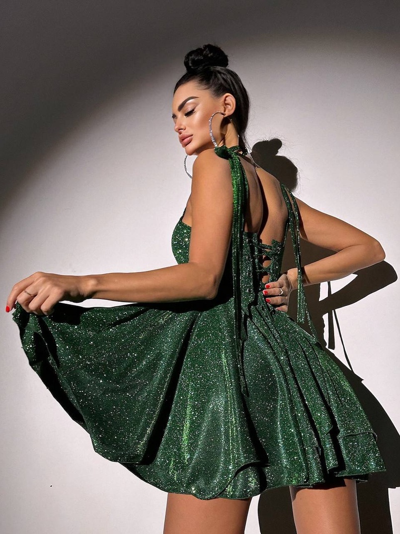 Блискуча корсетна сукня з пишною подвійною спідницею Блискуча корсетна сукня з пишною подвійною спідницею | PUSHKA SHOP