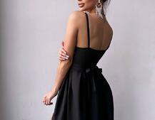 Сукня максі на тонких бретелях з розрізом на спідниці  Сукня максі на тонких бретелях з розрізом на спідниці  | PUSHKA SHOP