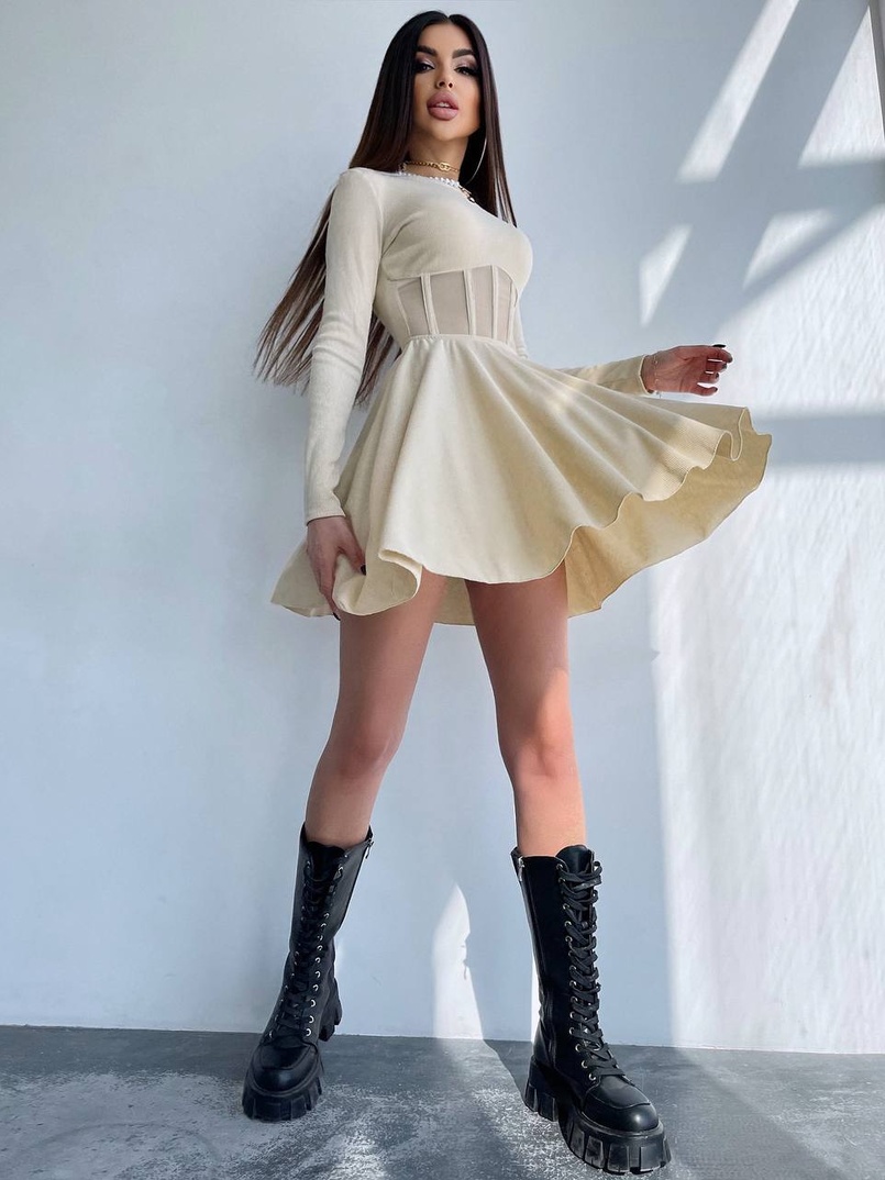 Приталена сукня з корсетною вставкою та спідницею-сонцем | PUSHKA SHOP