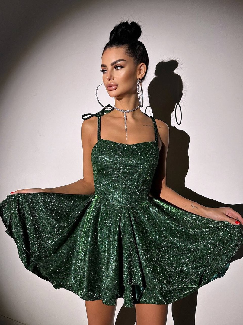 Блискуча корсетна сукня з пишною подвійною спідницею Блискуча корсетна сукня з пишною подвійною спідницею | PUSHKA SHOP