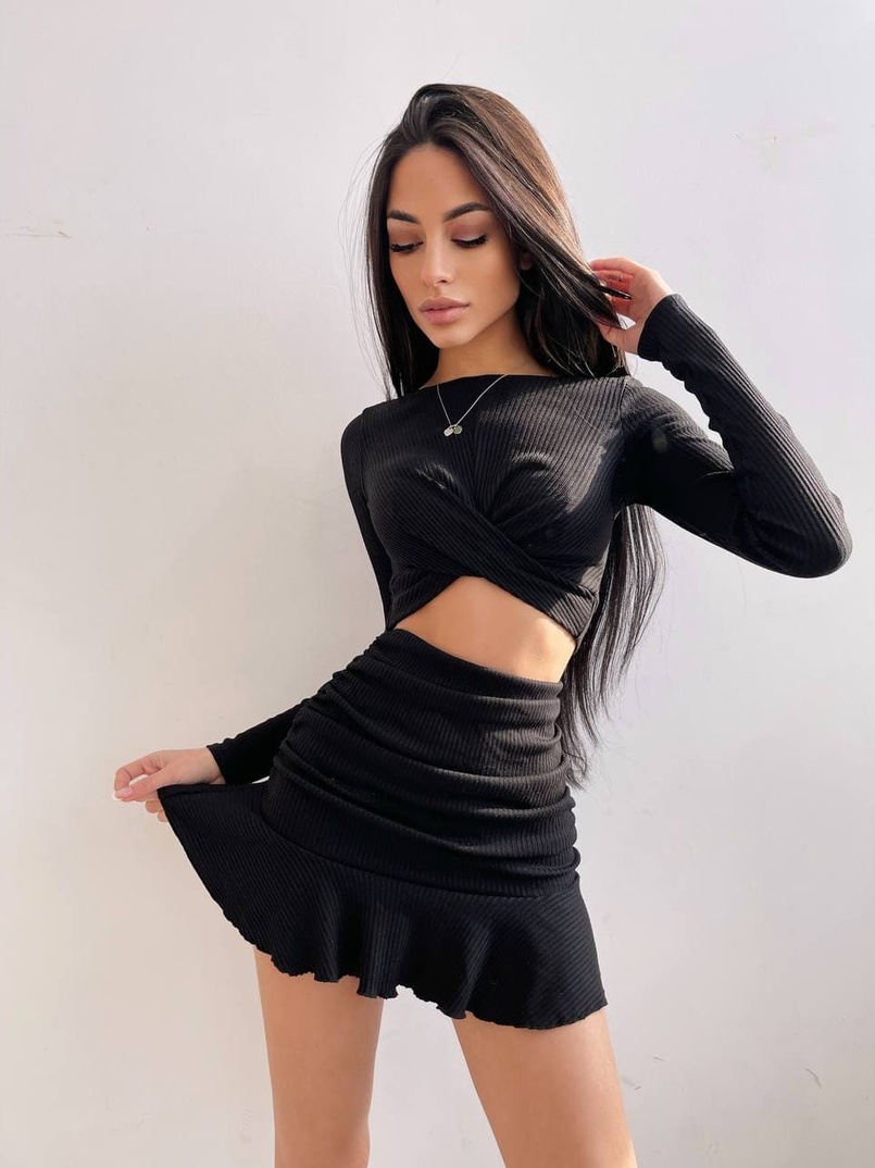 Трикотажный комплект: топ + юбка со сборкой   Трикотажный комплект: топ + юбка со сборкой   | PUSHKA SHOP