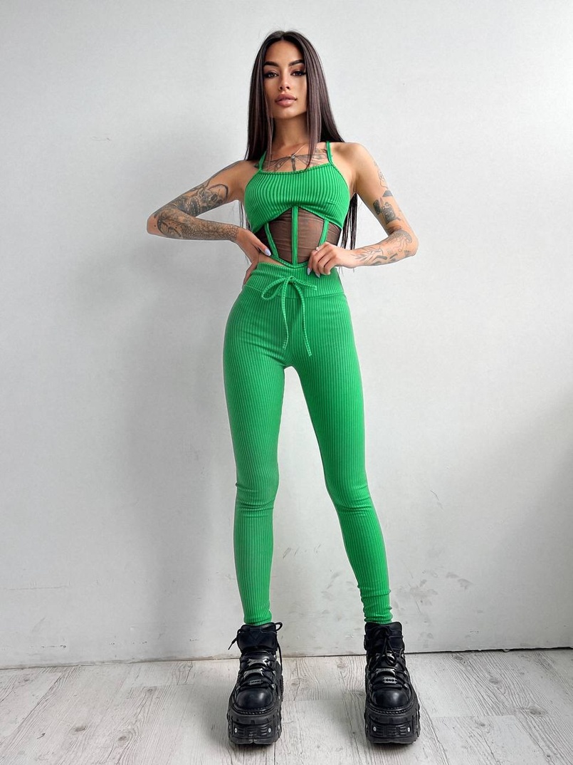 Трикотажный комплект: корсетный топ на косточках + леггинсы Трикотажный комплект: корсетный топ на косточках + леггинсы | PUSHKA SHOP