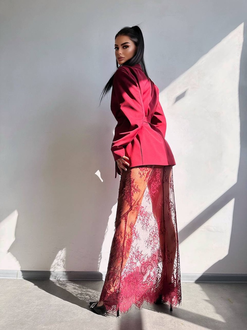 Комплект: піджак + блуза з баской + мереживна спідниця-шорти  Комплект: піджак + блуза з баской + мереживна спідниця-шорти  | PUSHKA SHOP