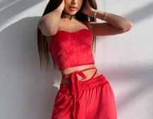 Велюровий комплект трійка: кофта + корсет з чашечками + джогери  Велюровий комплект трійка: кофта + корсет з чашечками + джогери  | PUSHKA SHOP