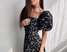 Сукня -міді зі шнурівкою на спинці та розрізом на ніжці Сукня -міді зі шнурівкою на спинці та розрізом на ніжці | PUSHKA SHOP