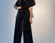 Бархатный комбинезон с голографическими блестками Бархатный комбинезон с голографическими блестками | PUSHKA SHOP