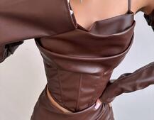 Комплект з еко шкіри: корсет з чашечками+ спідниця міні Комплект з еко шкіри: корсет з чашечками+ спідниця міні | PUSHKA SHOP