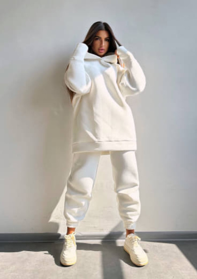 Теплий комплект: худі + спортивні штани Теплий комплект: худі + спортивні штани | PUSHKA SHOP