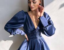 Атласна сукня з пишною подвійною спідницею та об‘ємними рукавами Атласна сукня з пишною подвійною спідницею та об‘ємними рукавами | PUSHKA SHOP