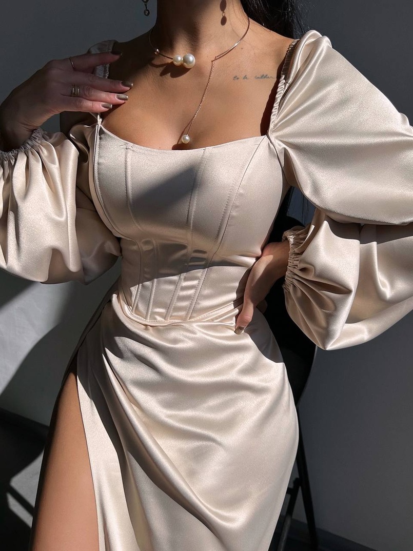 Атласний комплект: корсет + спідниця максі з драпіруванням Атласний комплект: корсет + спідниця максі з драпіруванням | PUSHKA SHOP