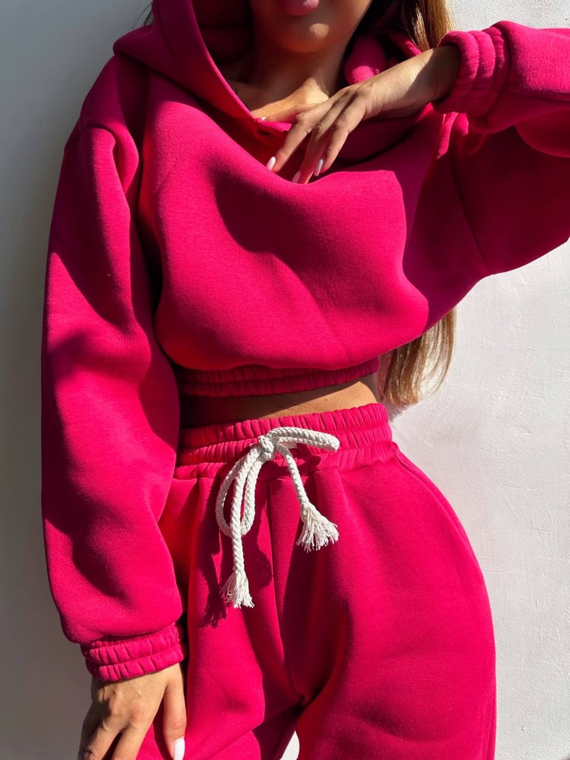 Базовий костюм на флісі з об'ємними капюшоном Базовий костюм на флісі з об'ємними капюшоном | PUSHKA SHOP