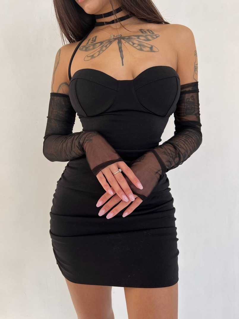 Сукня із зав'язкою на шию та чашечками з ефектом push up Сукня із зав'язкою на шию та чашечками з ефектом push up | PUSHKA SHOP