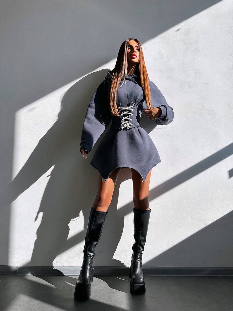 Тепле приталене худі з капюшоном на флісі + корсет на шнурівці Можна носити з корсетом та без Тепле приталене худі з капюшоном на флісі + корсет на шнурівці Можна носити з корсетом та без | PUSHKA SHOP