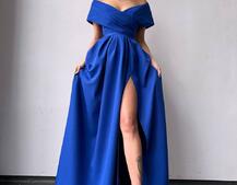 Сукня максі  з відкритими плечима та розрізом на спідниці Сукня максі  з відкритими плечима та розрізом на спідниці | PUSHKA SHOP