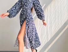 Квіткова сукня-міді зі шнурівкою на спинці та розрізом на ніжці Квіткова сукня-міді зі шнурівкою на спинці та розрізом на ніжці | PUSHKA SHOP